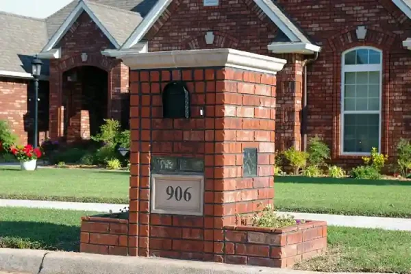 brick mailbox outside a home in Baton Rouge LA